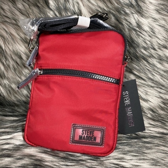 Red Black Nylon Crossbody Bag Adjustable Strap - Picture 2 of 4